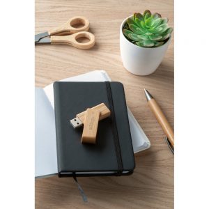 7141 - Pen drive 16GB